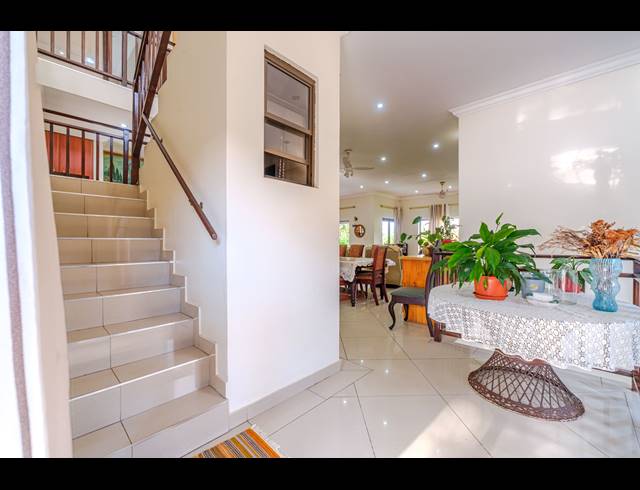 3 BEDROOM FREESTANDING FOR SALE IN WESTBROOK